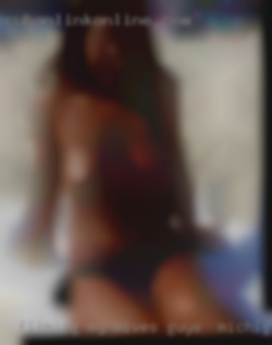 Fliming my wives MFM feel to women guys in Michigan. Fliming my wives MFM feel to women guys in Michigan.